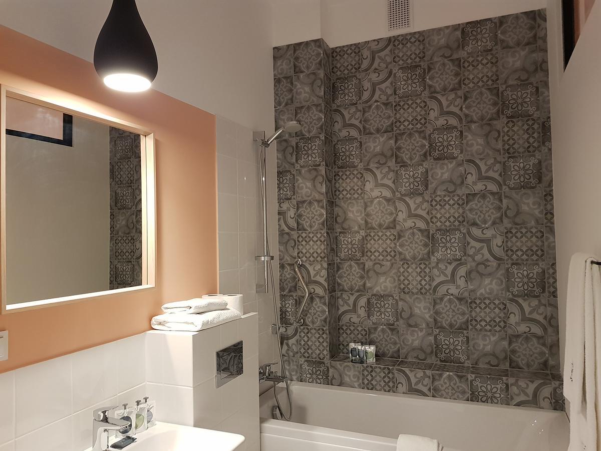 Hotel Fado Spa & Restaurant Швидница Екстериор снимка